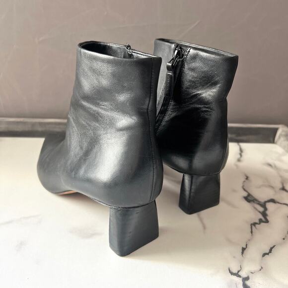 Vince Black Leather Pointed Toe Fane Booties Size 9 - Picture 8 of 11